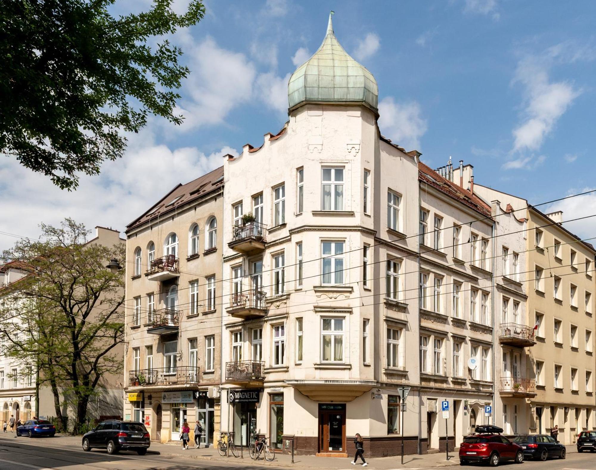 Erasmus Student - Old Town Apartment